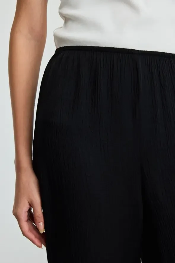 Beli Lastikli Krinkıl Pantolon - Siyah - 4