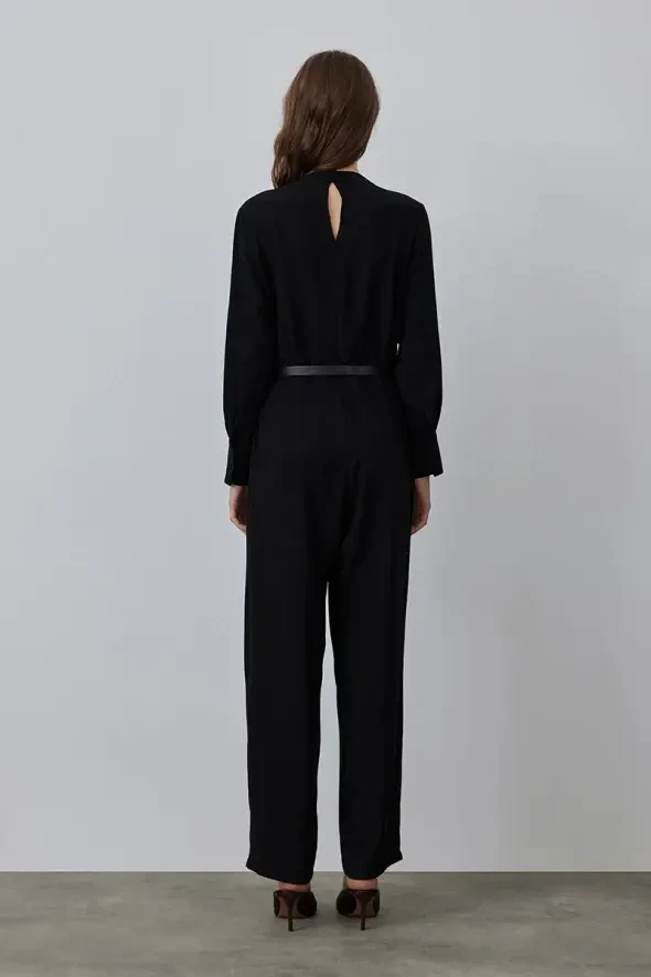 Degaje Jumpsuit with Collar Belt - Black - 4