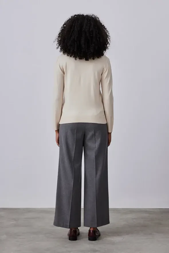 Knit Sweater with Bow Collar - Beige - 4