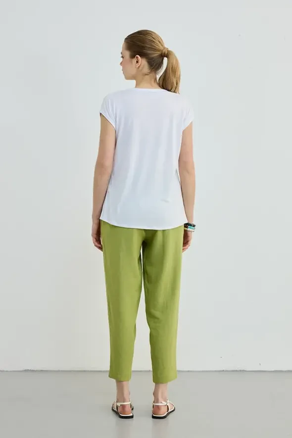 V Yaka Önü Saten Tshirt - Beyaz - 4