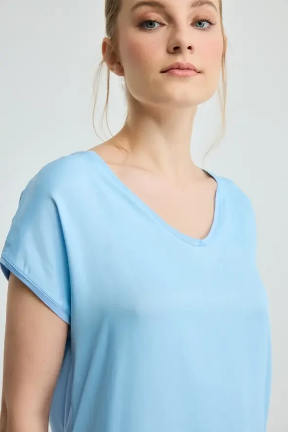 V Yaka Önü Saten Tshirt - Mavi - 2