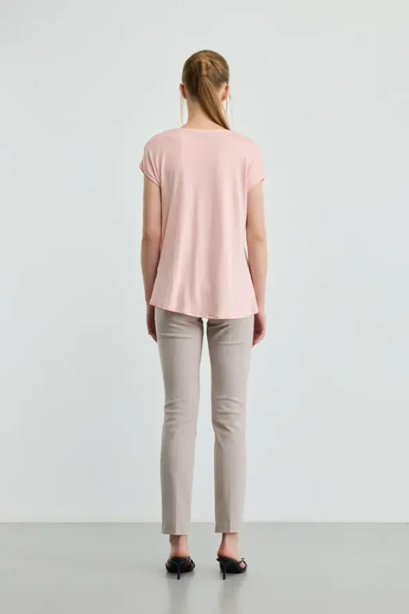 V Yaka Önü Saten Tshirt - Pembe - 4