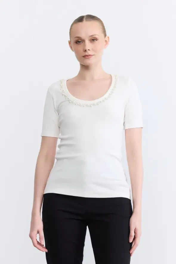 Yakası İncili Viskon T-Shirt - Ekru - 1