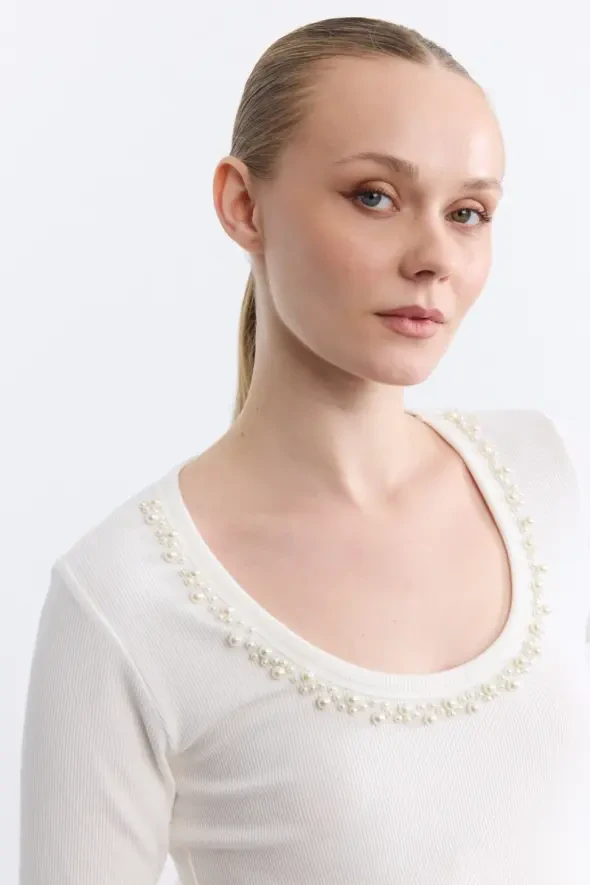 Yakası İncili Viskon T-Shirt - Ekru - 3