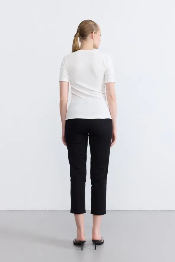 Yakası İncili Viskon T-Shirt - Ekru - 4