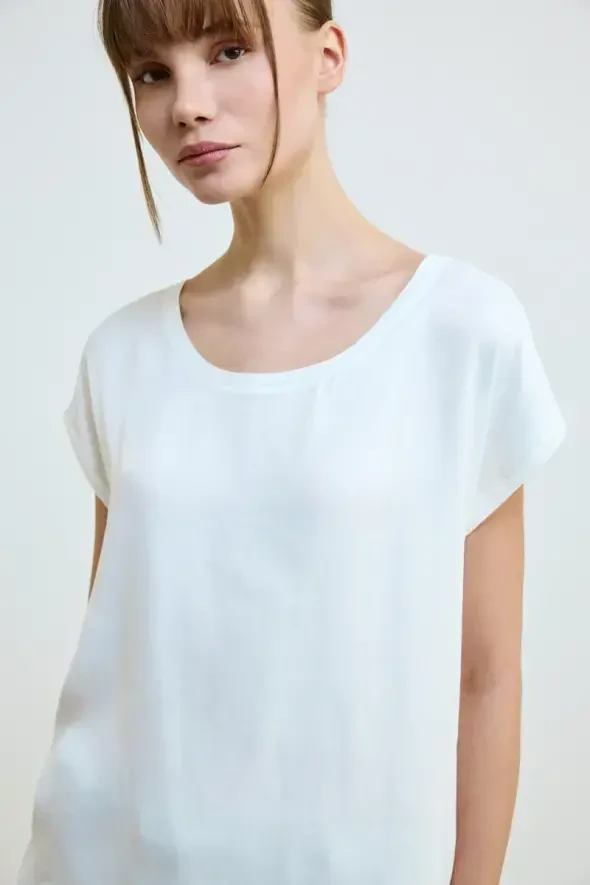 Yuvarlak Yaka Önü Saten Tshirt - Ekru - 3